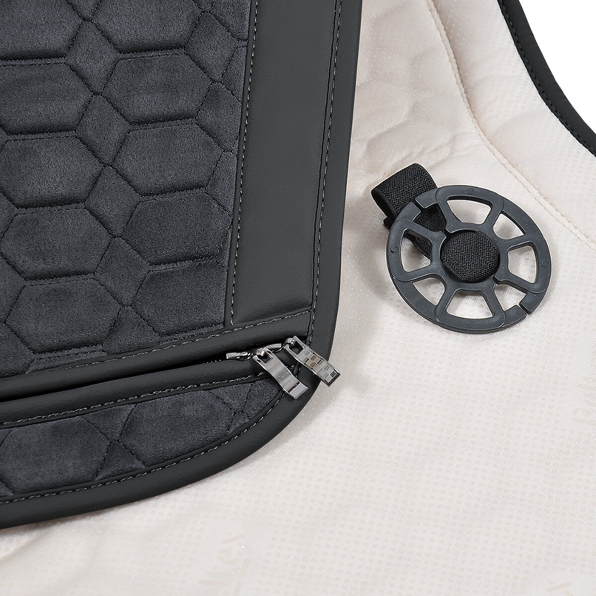 Преміум накидки для передніх сидінь BELTEX Monte Carlo, black 2шт. (BX81150) дивитися фото №3