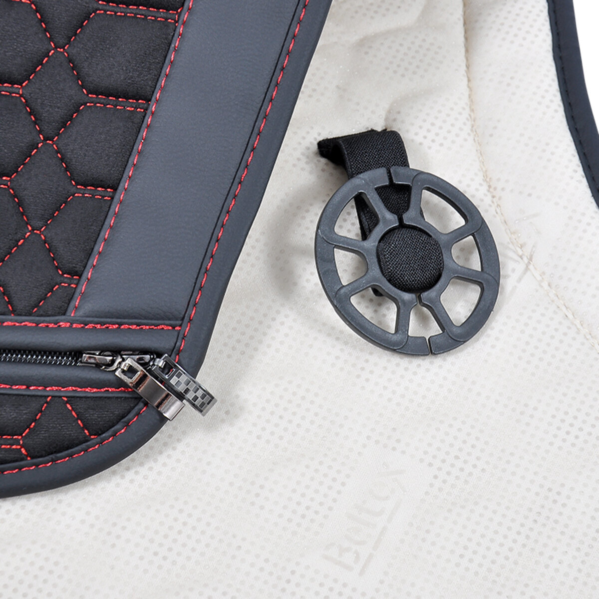 Комплект преміум накидок для сидінь BELTEX Monte Carlo, black-red (BX81110) дивитися фото №3