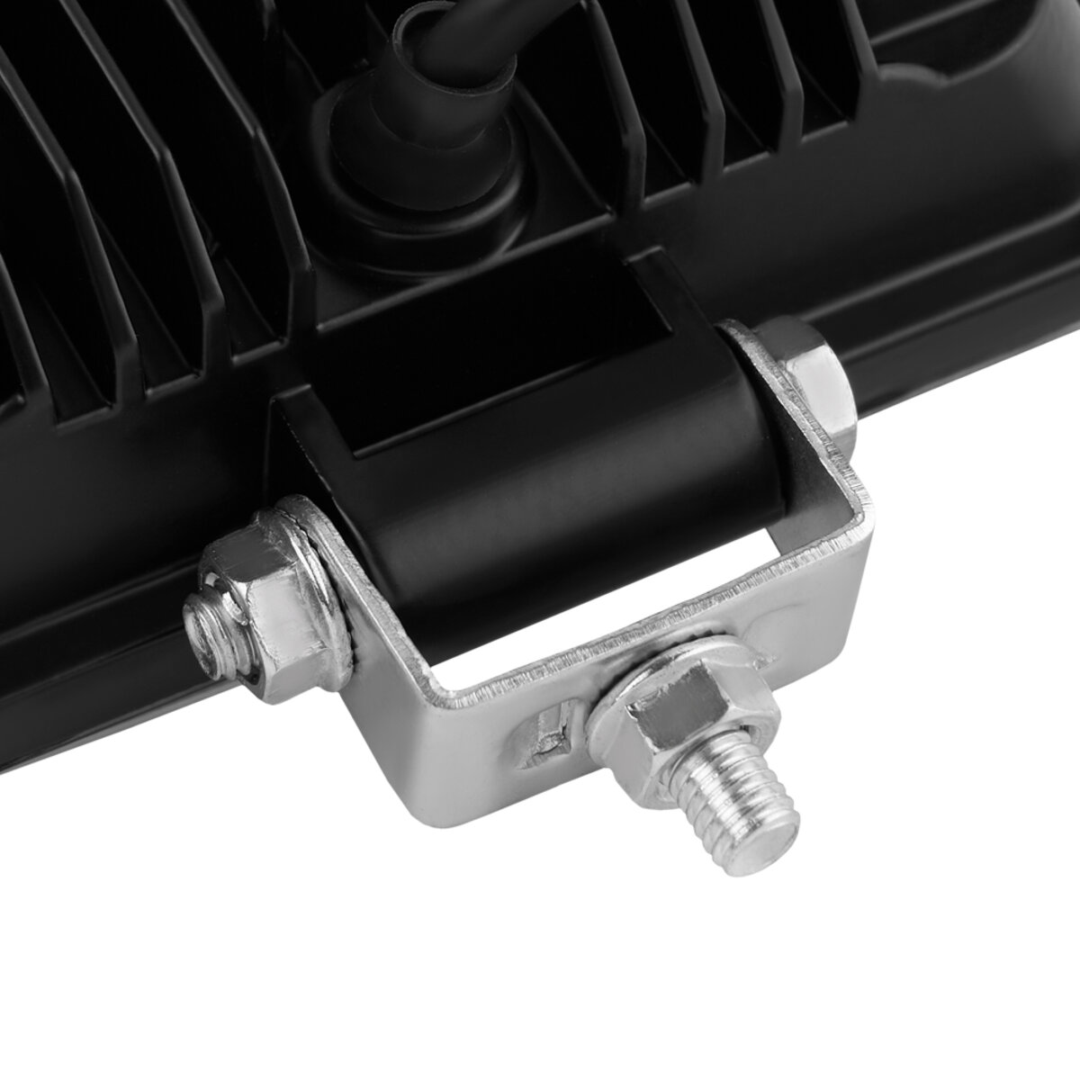 Фара світлодіодна Brevia ERISTAR 4D Spot 10-30V, 24W (8x3W), 1320Lm, 1шт (10631QLX1) дивитися фото №5