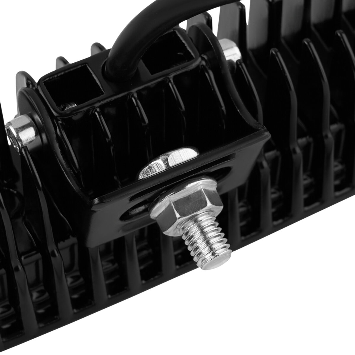 Фара світлодіодна Brevia EPISTAR Flood 10-30V, 18W (6x3W), 1320Lm, 1шт (10611FX1) дивитися фото №5